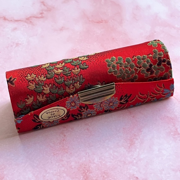 🥳Free with Purchase - Lipstick Case Holder with Mirror NWOT ❤️ - Picture 1 of 6